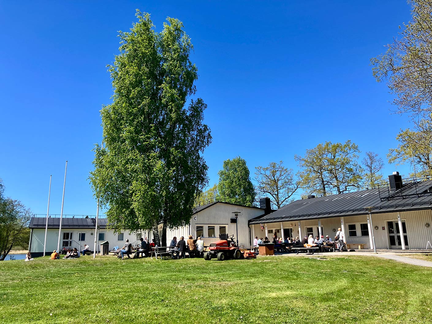 parkbnkar fr picknick och fika